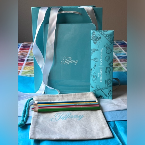 ✏️ TIFFANY & CO. X CARAN D’ACHE PENCILS & NOTEBOOK & POUCH BUNDLE ✏️ NWT ✏️ - Picture 16 of 16